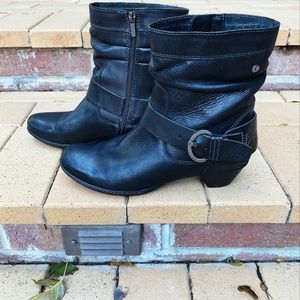 Pikolinos black ankle boots size 10